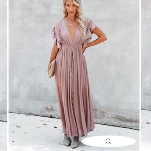 Vici maxi dress